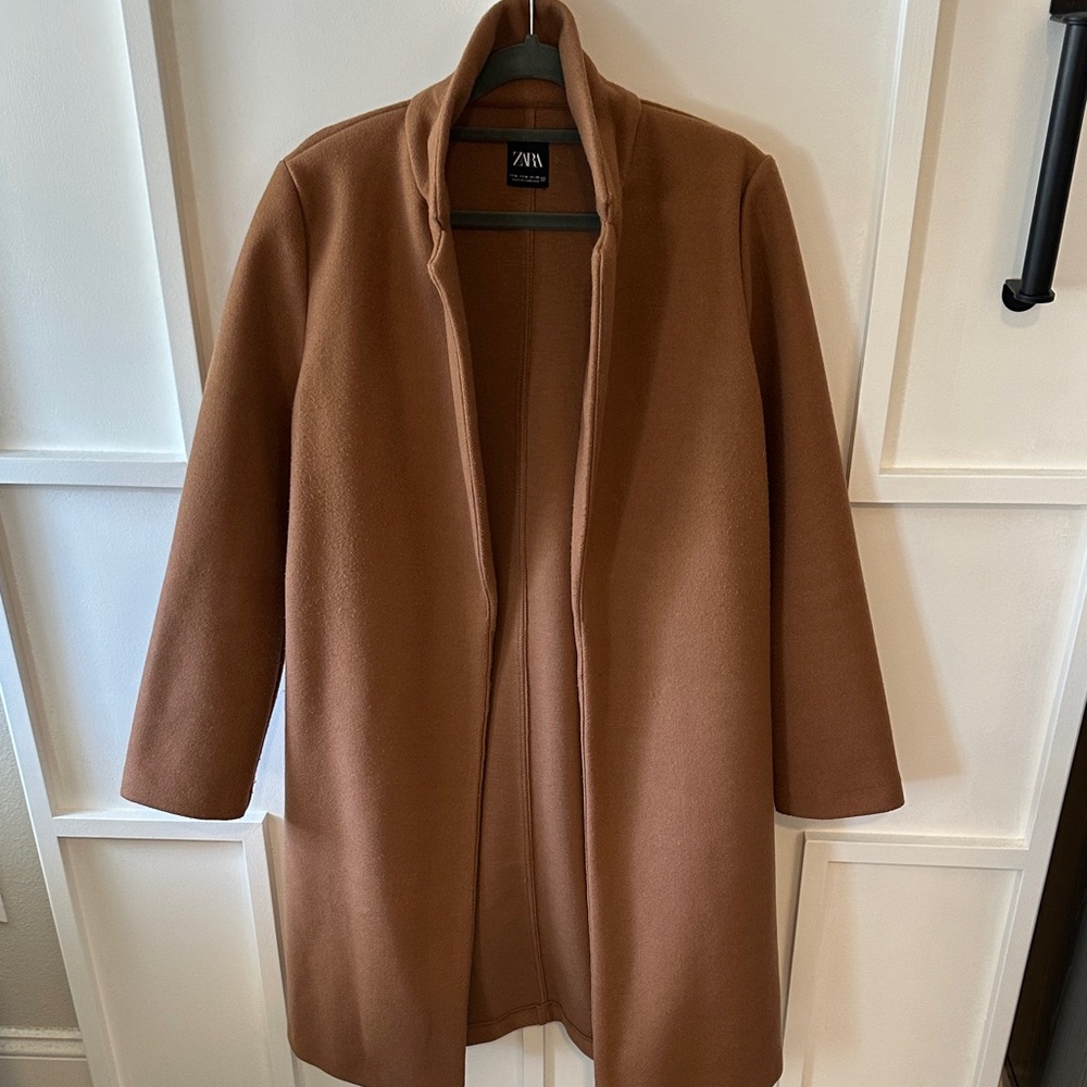 Zara Women's Tan Trench Coat